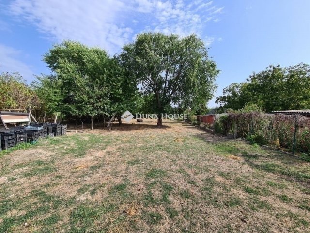 Eladó családi ház, Tóalmáson 49.99 M Ft, 3 szobás