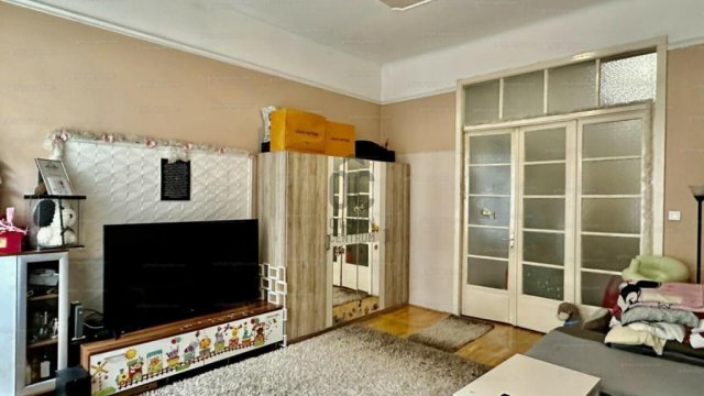 Eladó téglalakás, Budapesten, VIII. kerületben 95 M Ft, 3 szobás