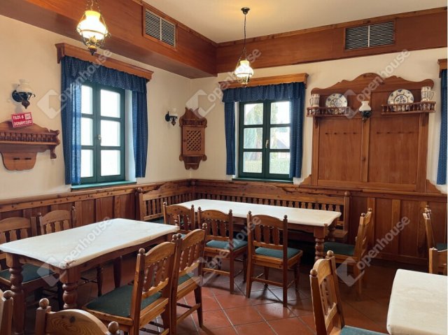 Eladó üzlethelyiség, Sopronkövesden 160 M Ft