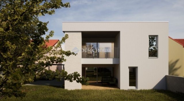 Eladó téglalakás, Pécsett 109.758 M Ft, 3 szobás