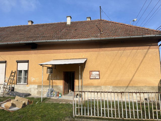 Eladó téglalakás, Tokajban, Vasvári Pál utcában 18 M Ft