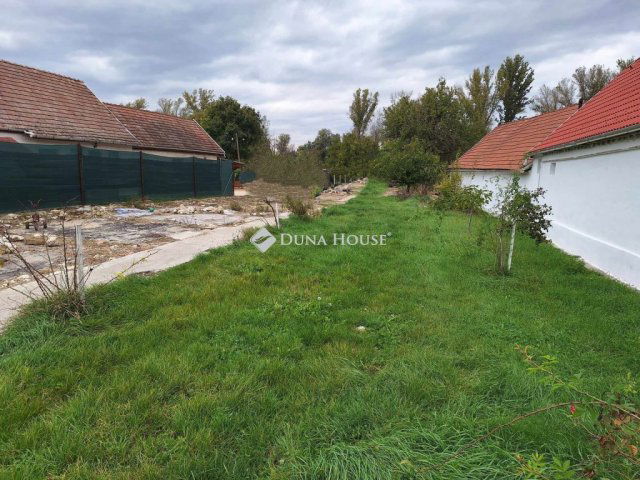 Eladó telek, Neszmélyen 12.9 M Ft / költözzbe.hu