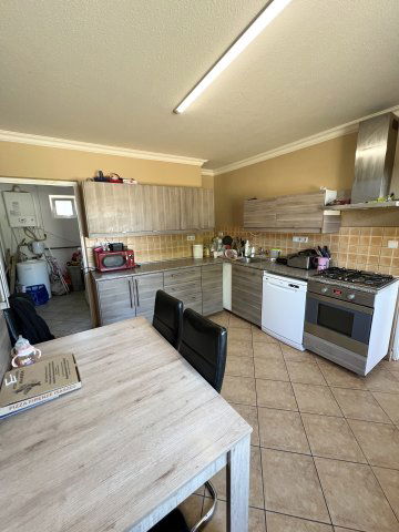 Eladó családi ház, Isaszegen 80 M Ft, 4+2 szobás