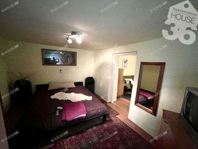 Eladó családi ház, Kiskunfélegyházán 15.9 M Ft, 2 szobás
