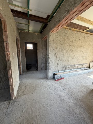 Eladó családi ház, Abonyban 58 M Ft, 3 szobás