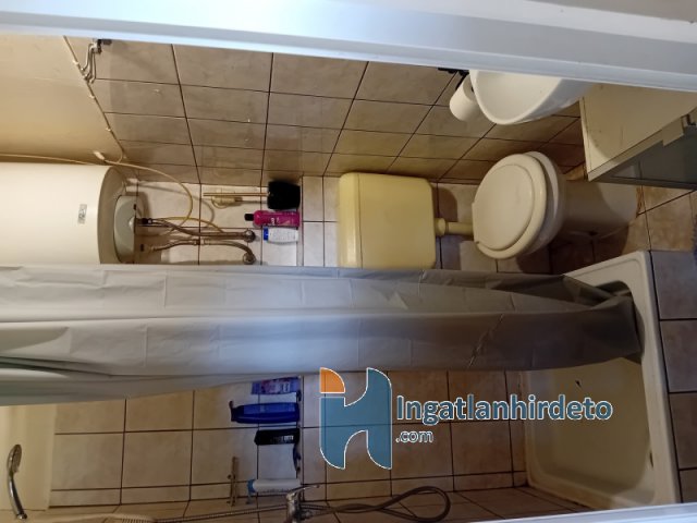 Eladó családi ház, Zalacsében 19.9 M Ft, 2 szobás