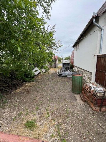 Eladó telek, Csornán 7.5 M Ft / költözzbe.hu