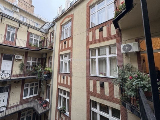 Eladó téglalakás, Budapesten, XIII. kerületben 104.9 M Ft