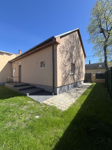 Eladó családi ház, Budapesten, XVIII. kerületben 91.5 M Ft