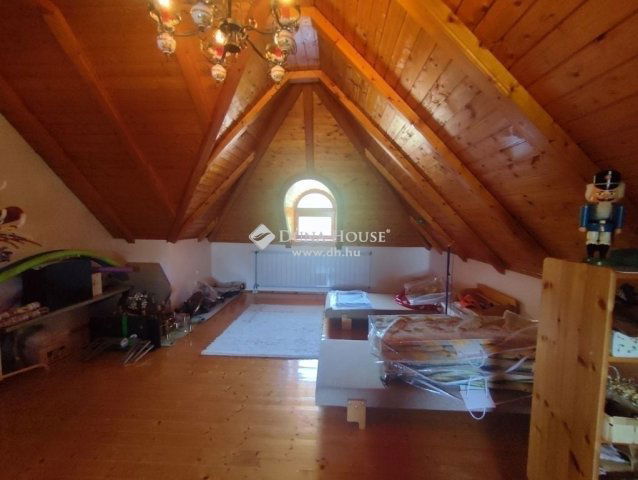 Eladó családi ház, Fülöpházán 229 M Ft, 7 szobás