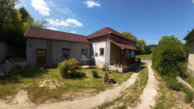Eladó családi ház, Ózdon 23.9 M Ft, 4 szobás