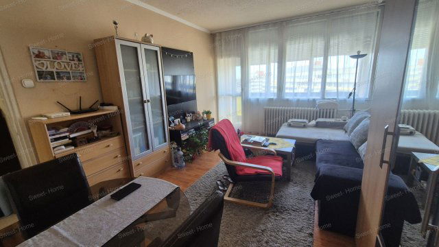 Eladó panellakás, Kecskeméten 48 M Ft, 2+1 szobás
