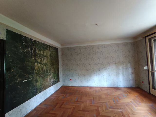 Eladó téglalakás, Izsákon 11 M Ft, 2+1 szobás