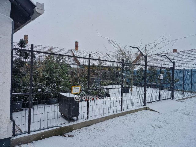 Eladó családi ház, Jászberényben 26.9 M Ft, 2+1 szobás