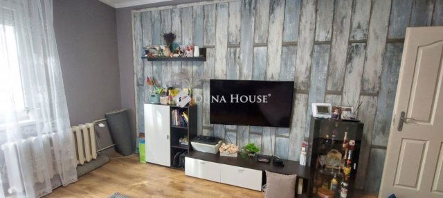 Eladó téglalakás, Tatabányán 39.9 M Ft, 2 szobás