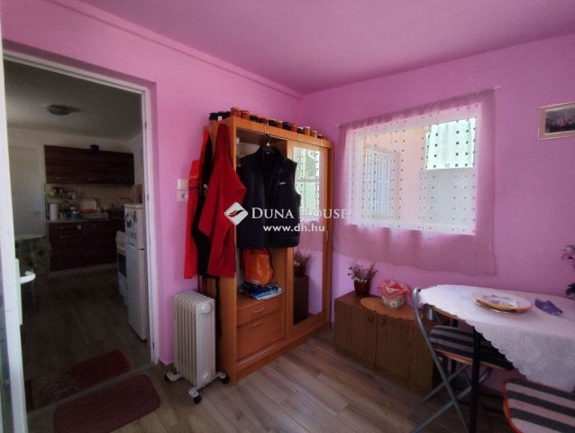 Eladó családi ház, Budapesten, XXI. kerületben 39.2 M Ft