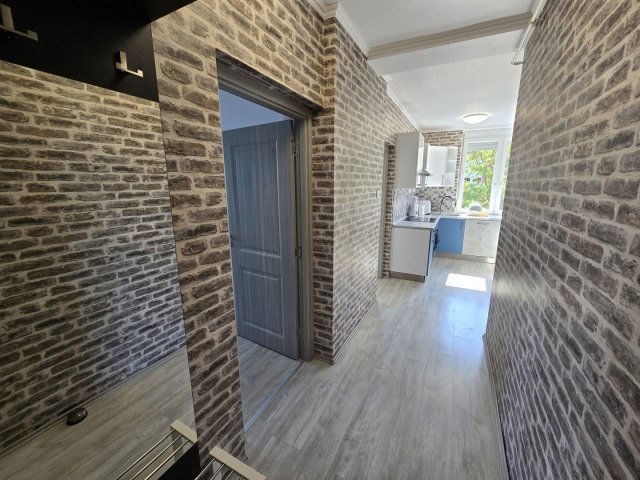 Kiadó téglalakás, albérlet, Debrecenben 220 E Ft / hó, 2 szobás