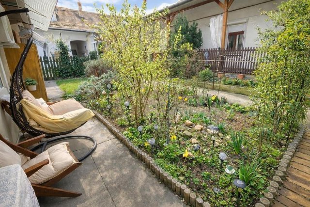 Eladó téglalakás, Budapesten, IV. kerületben, Csokonai utcában