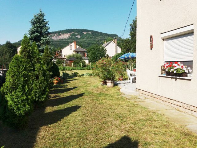 Eladó családi ház, Badacsonytomajon 78 M Ft, 5 szobás