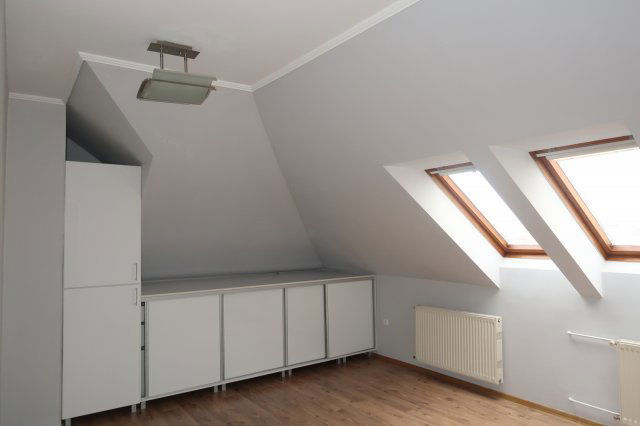 Eladó téglalakás, Nyíregyházán 63.8 M Ft, 3 szobás