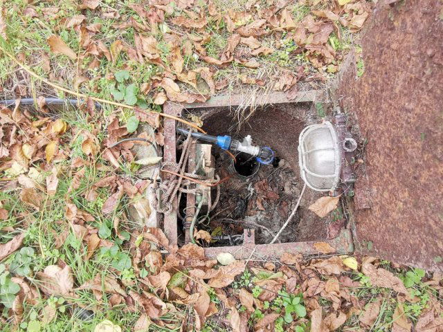 Eladó családi ház, Tatán 5.99 M Ft, 1 szobás