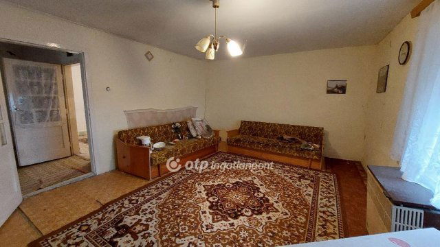 Eladó családi ház, Ecsegfalván 4.5 M Ft, 2 szobás