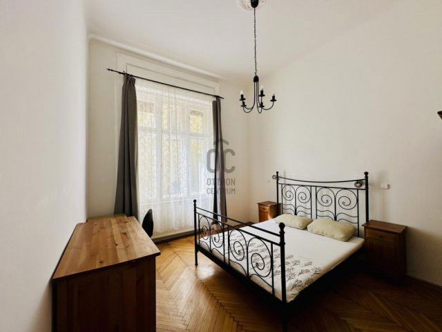 Eladó téglalakás, Budapesten, V. kerületben 95 M Ft, 2 szobás