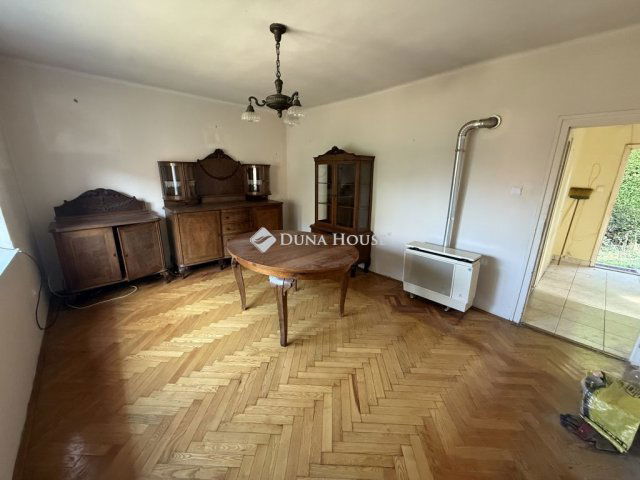Eladó családi ház, Pécsett, Ungvár utcában 48.9 M Ft, 3 szobás