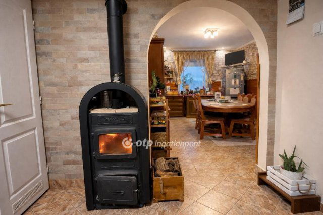 Eladó családi ház, Felsőtárkányban 61.5 M Ft, 4 szobás