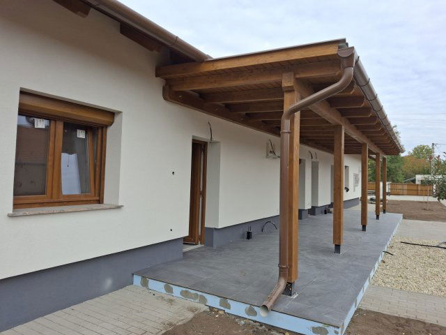 Eladó sorház, Szolnokon 95 M Ft, 3 szobás / költözzbe.hu