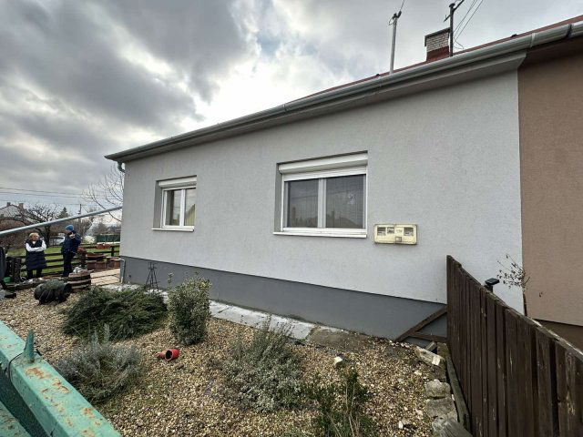 Eladó családi ház, Pétfürdőn, Katona József utcában 73.9 M Ft