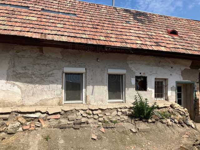 Eladó családi ház, Lébényben 25.9 M Ft, 2 szobás