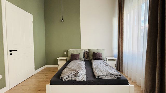 Kiadó téglalakás, albérlet, V. kerületben, Hold utcában