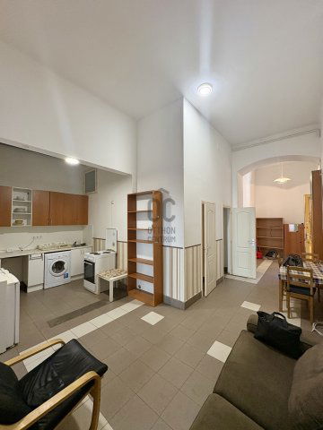 Eladó téglalakás, Budapesten, V. kerületben 155 M Ft, 2 szobás