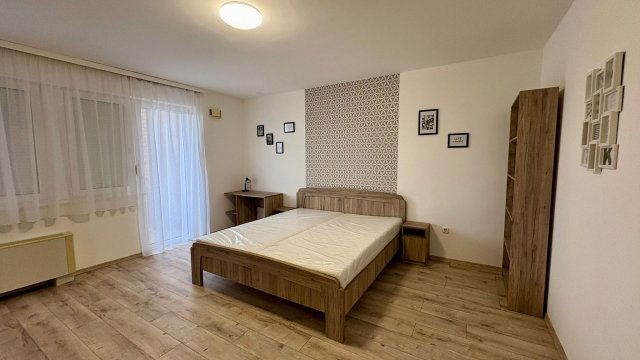 Kiadó téglalakás, albérlet, Debrecenben 270 E Ft / hó, 3 szobás