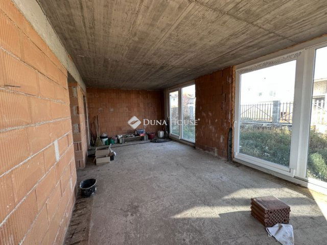 Eladó családi ház, Budapesten, XVIII. kerületben 234.5 M Ft