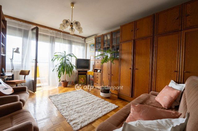 Eladó téglalakás, Budapesten, II. kerületben 99 M Ft, 2+1 szobás