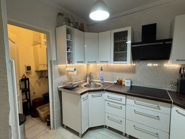 Eladó családi ház, Erdőtelken 24.99 M Ft, 2 szobás