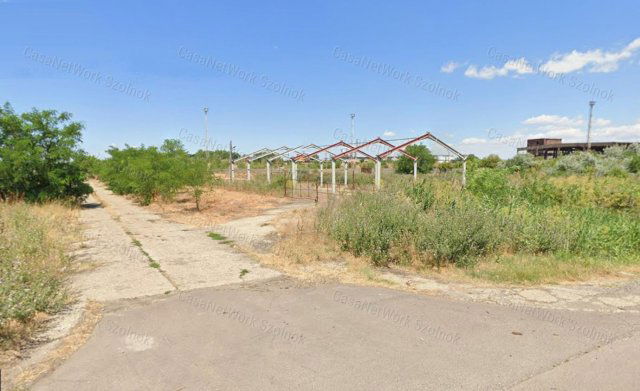 Eladó ipari ingatlan, Szolnokon 34.99 M Ft / költözzbe.hu