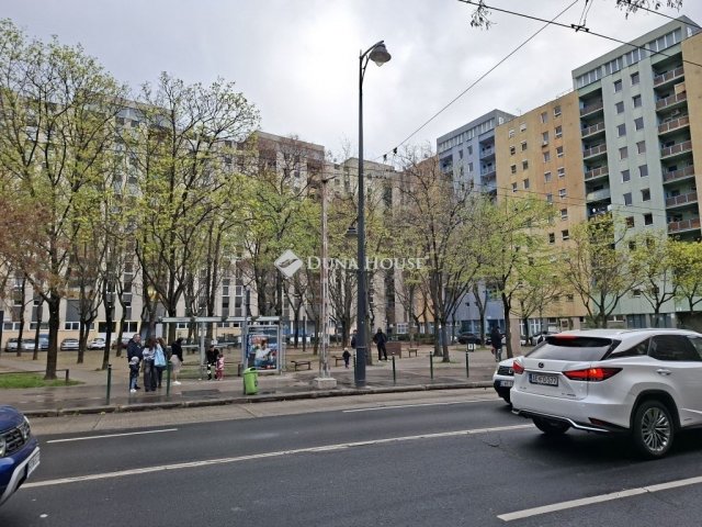 Eladó téglalakás, Budapesten, VIII. kerületben 94.9 M Ft