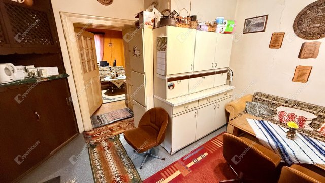 Eladó családi ház, Káván 24.9 M Ft, 2 szobás