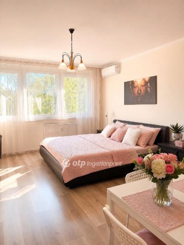 Eladó panellakás, Budapesten, X. kerületben 47.99 M Ft, 1 szobás