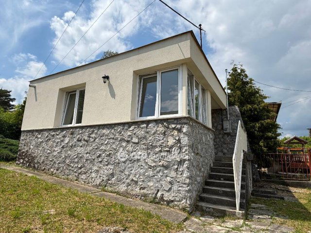 Eladó nyaraló, Szalonnán 20.2 M Ft, 1 szobás