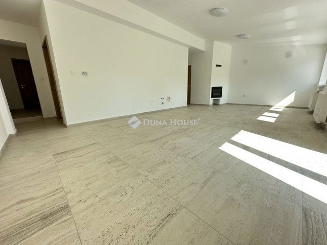 Eladó családi ház, Dunaharasztin 82.5 M Ft, 4 szobás