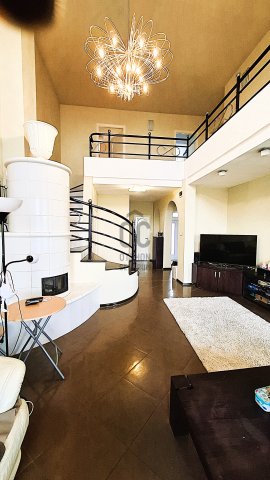 Eladó ikerház, Budapesten, III. kerületben 269 M Ft, 6 szobás