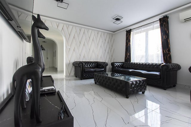 Eladó családi ház, Budapesten, XX. kerületben 350 M Ft, 7 szobás