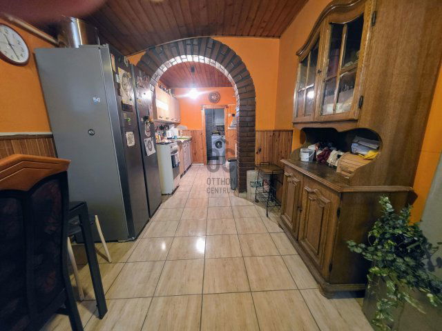 Eladó téglalakás, Szigetszentmiklóson 23.9 M Ft, 2 szobás