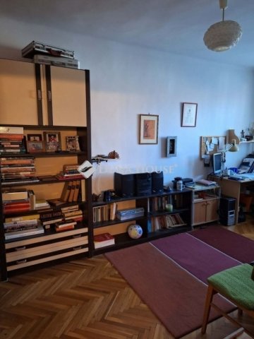 Eladó téglalakás, Szombathelyen 52 M Ft, 3 szobás