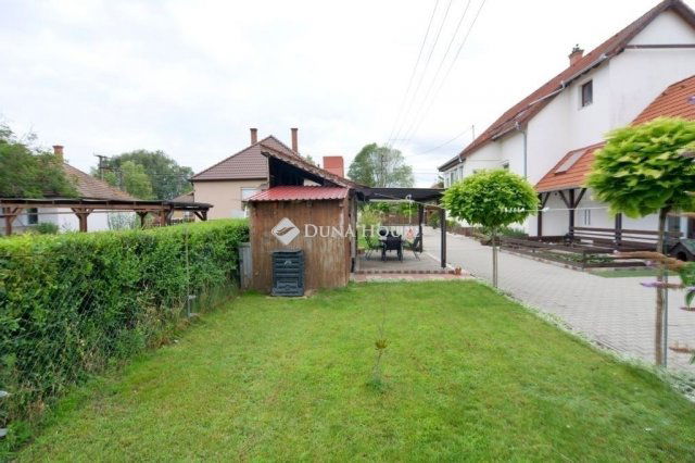 Eladó családi ház, Kecskeméten 135 M Ft, 7 szobás