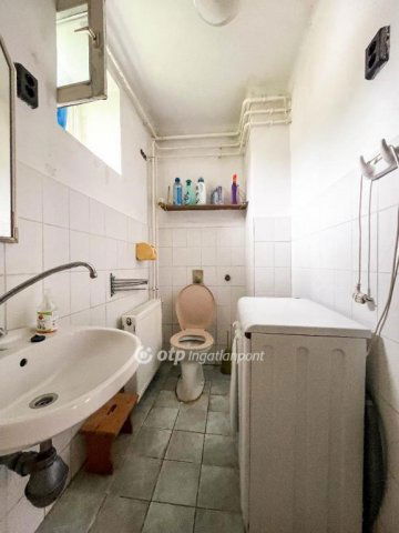 Eladó családi ház, Tápszentmiklóson 17.77 M Ft, 2 szobás